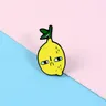 Broche en alliage de citron malheureux de dessin animé mignon créatif insigne de fruits en émail