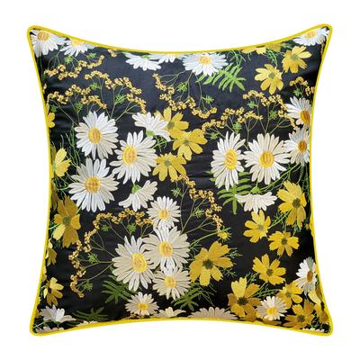 Edie @ Home Indoor/Outdoor Floral Print With Allov...