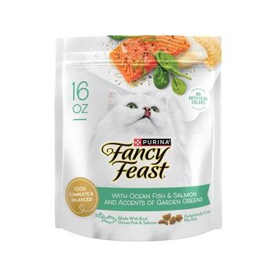Fancy Feast Gourmet Ocean Fish & Salmon & Accents of Garden Greens Dry Cat Food, 16-oz bag, pack of 4