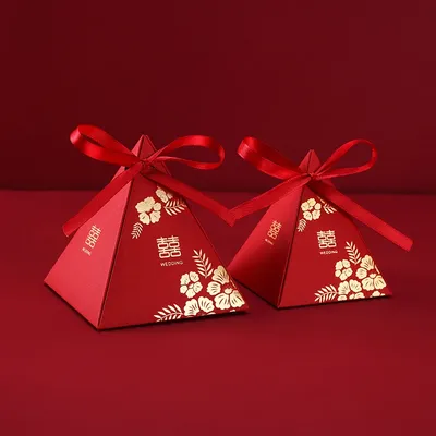 Boîtes de faveur de mariage rouges dragées au chocolat triangle fleur bronzante boîte à bonbons