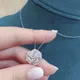 Huitan – collier avec pendentif de fleur en cristal pour femmes bijoux de luxe en zircon cubique