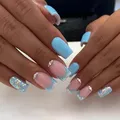 Ensemble de faux ongles à tête carrée à paillettes presse française pointes d'ongles bleu clair