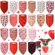Léon's Day-Bandana pour chien plaid en forme de cœur triangle bavoir écharpe réglable foulard