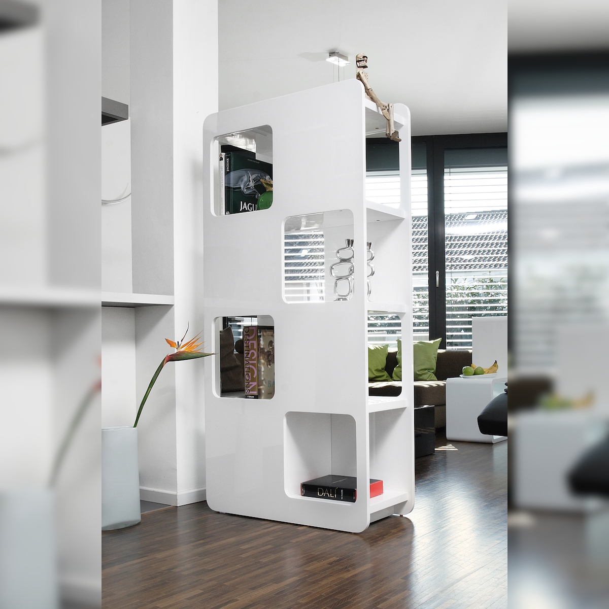 SalesFever Raumteiler-Regal | 4 Böden, 8 offene Fächer | MDF-Holz | B 81 x T 36 x H 168 cm | Weiß Hochglanz Image