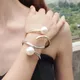 Bracelets ouverts à grandes perles pour femmes Bracelets de manchette asymétriques en métal bijoux