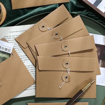 Enveloppes en papier kraft brun vintage avec ficelle à boutons fermeture éclair cartes de