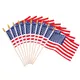 Drapeaux américains ondulés à la main 10 pièces bâtons portables Mini drapeaux américains