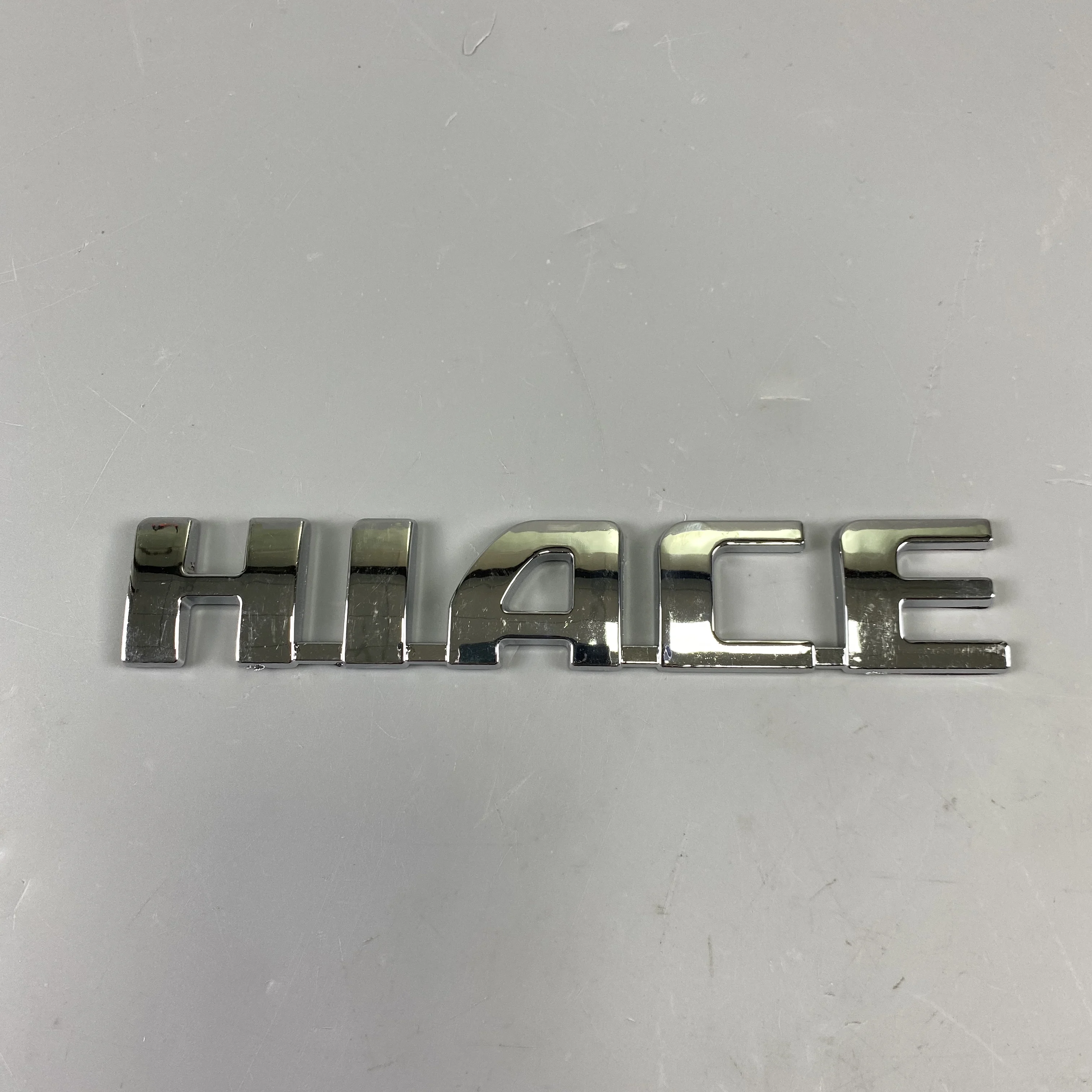 HIACE ABS plastique chromé Auto voiture coffre arrière numéro/lette logo Badge emblème décalcomanies voiture style Auto accessoires autocollants latéraux