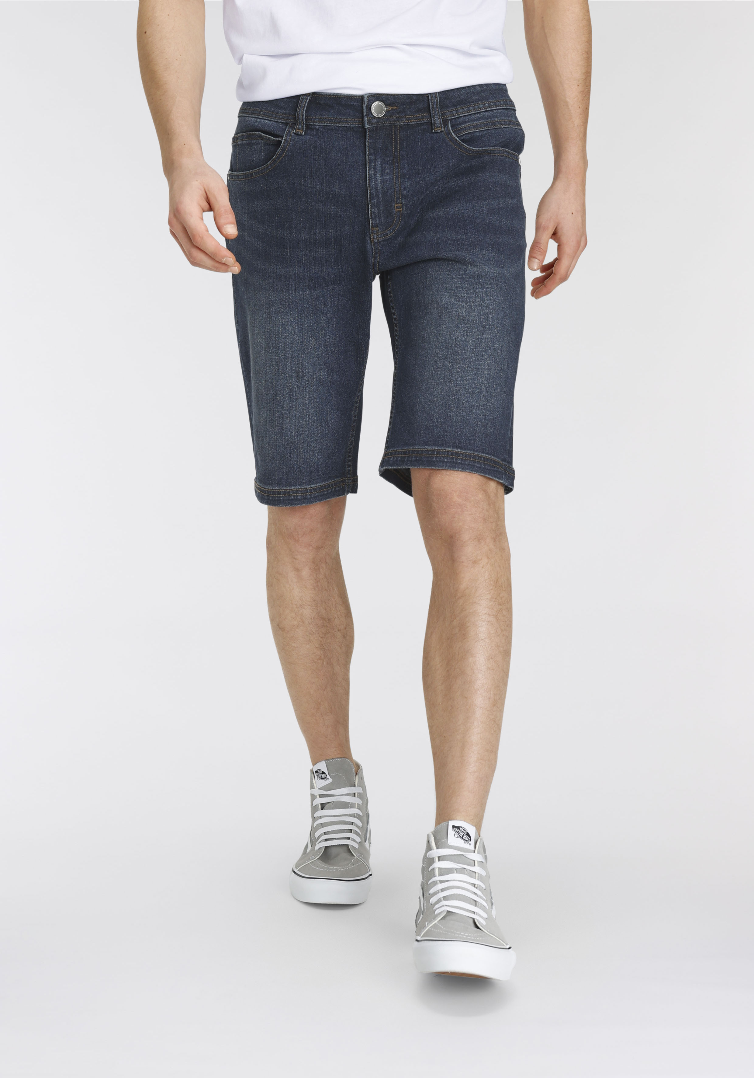 Shorts AJC, Herren, Gr. 30, Länge 32, blau (dunkelblau), Denim/Jeans, Obermaterial: 75% Baumwolle, 23% Polyester, 2% Elasthan, unifarben, Basic, schmal kniefrei, Hosen, im 5-Pocket-Stil Image