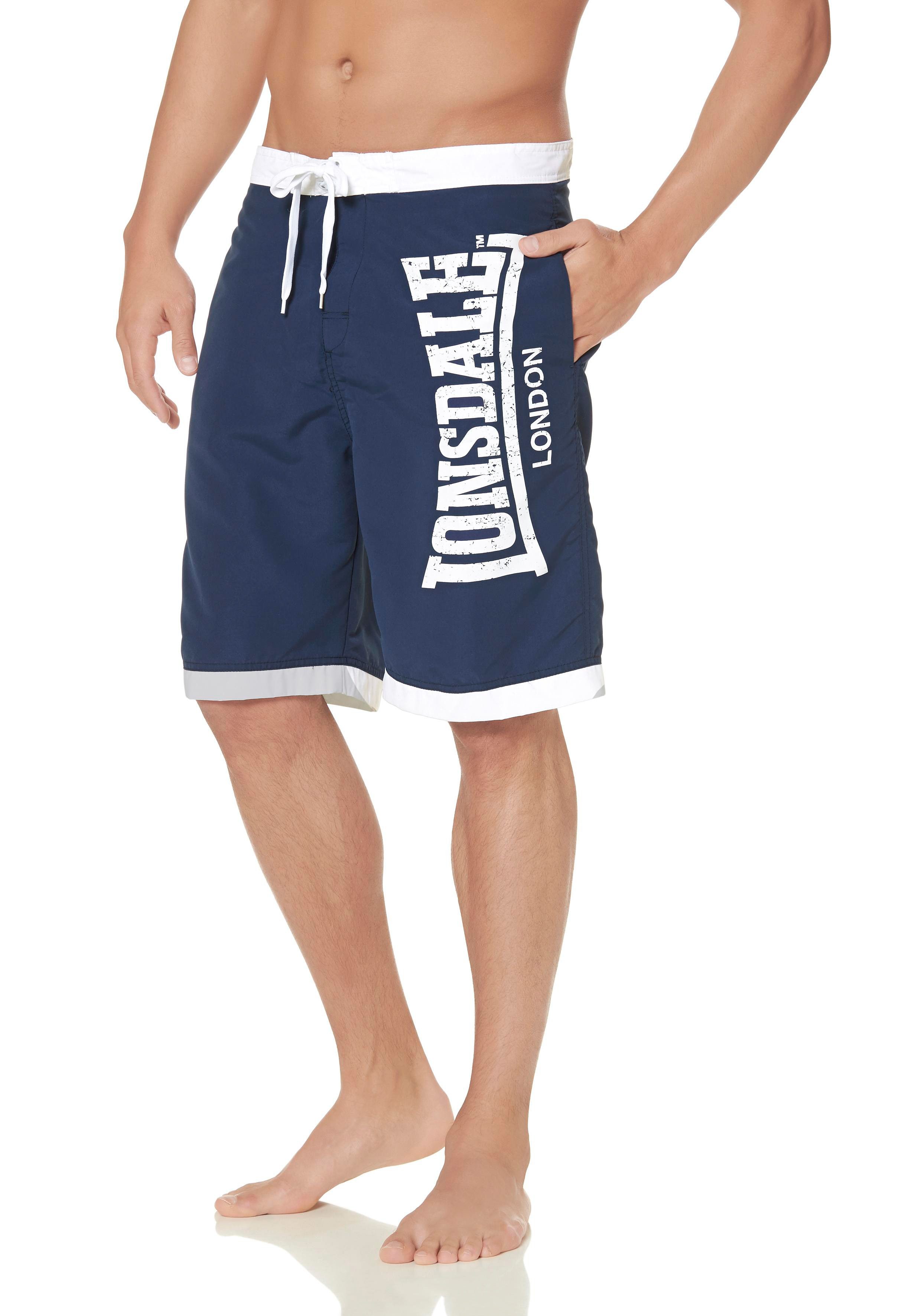 Boardshorts LONSDALE "CLENNELL", Herren, Gr. 4XL, N-Gr, blau (navy, weiß), Obermaterial: 100% Polyester. Futter: 100% Polyester, bedruckt, unifarben mit Farbeinsätzen, bequem, Hosen, Badeshorts, Innenhose aus Mesh Image