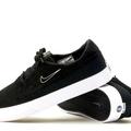 Nike Shoes | Brand New Nike Sb Shane Black/White Skater Shoes! | Color: Black/White | Size: 7.5