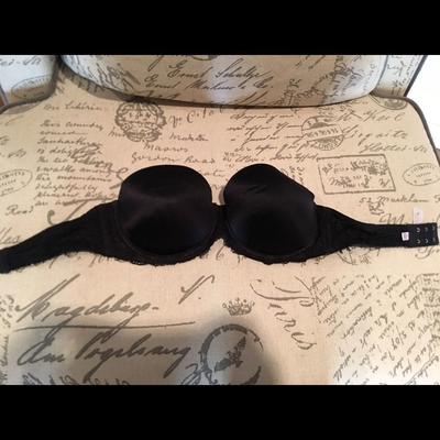 Victoria's Secret Intimates & Sleepwear | Black Strapless Pink Victoria's Secret Bra | Color: Black | Size: 34d