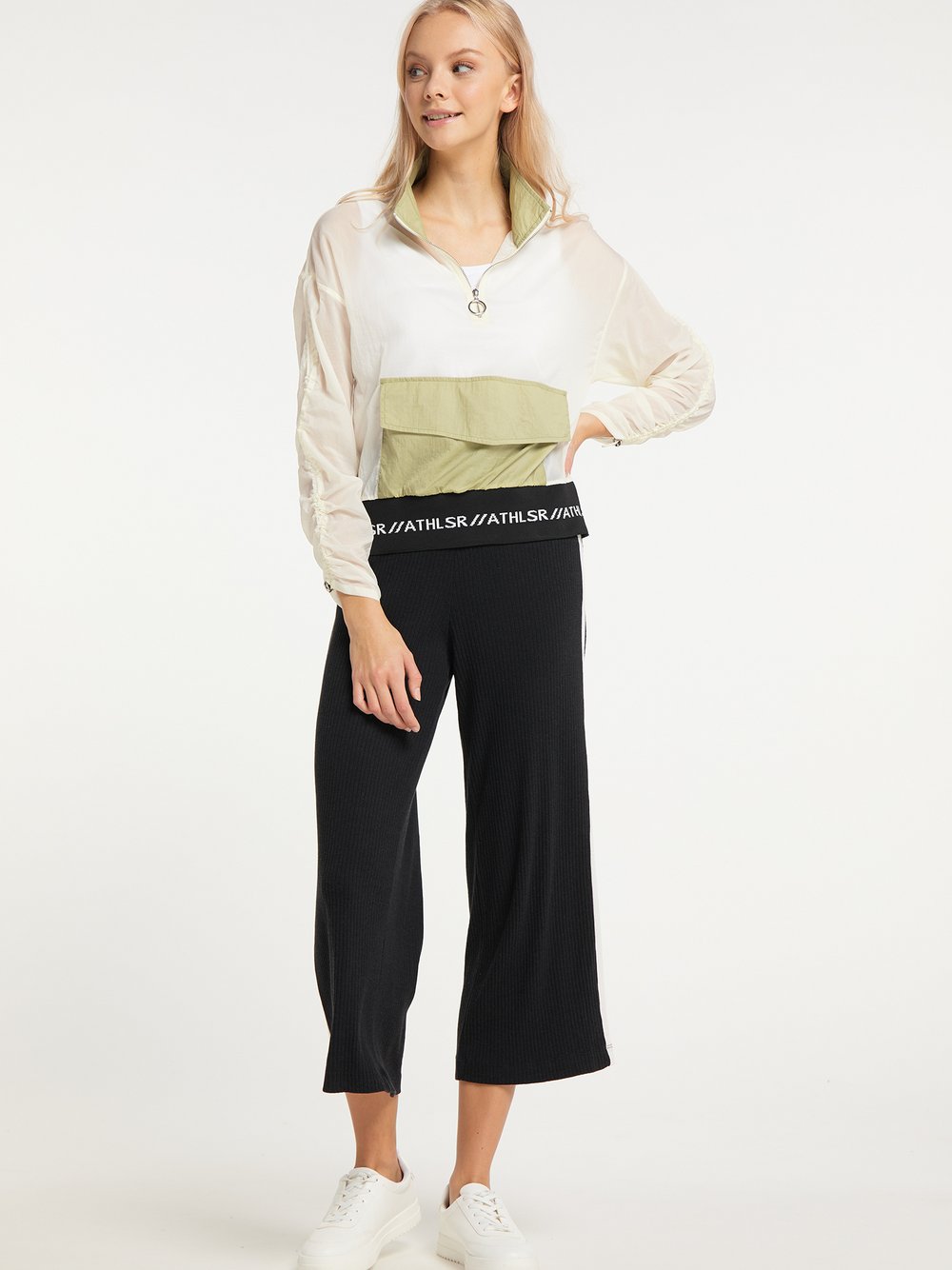 MyMo Windjacke Damen oliv, S Image