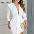 Mini robe trapèze blanche à manches longues pour femmes élégante chic col en V profond volants