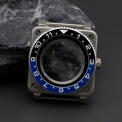 Boîtier de montre de plongée carré pour homme acier inoxydable verre saphir mouvement NH35 NH36