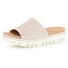 Pantolette GABOR, Damen, Gr. 43, beige (hellbeige), Ziegenveloursleder, metallic, klassisch, Schuhe, Keilabsatz, Sommerschuh, Schlappen mit Gummizug, Weite G, Topseller