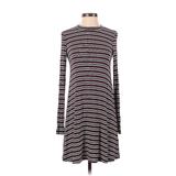 American Eagle Outfitters Casual Dress - A-Line Crew Neck Long sleeves: Burgundy Color Block Dresses - Women's Size X-Small