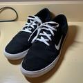 Nike Shoes | Nike Sb Shoes | Color: Black | Size: 13