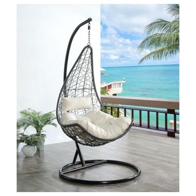 Vente-unique - Hängesessel - Polyrattan - Schwarz mit weißen Kissen - orosi von mylia Image