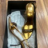Gucci Shoes | Gorgeous Gucci Kitten Heels | Color: Gold | Size: 7