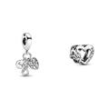 Pandora Family Infinity Triple Charm-Anhänger aus Sterling Silber mit Zirkonia & „Love You Mum“ Unendlichkeits-Herz Charm Sterling-Silber 9,4 x 11,4 x 12,6 mm (T/H/B)