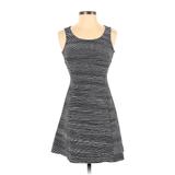 Banana Republic Casual Dress - Mini Scoop Neck Sleeveless: Black Stripes Dresses - Women's Size 0 Petite