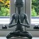 Witchcraft Meditation Alien Statue Mini Resin Ornament Alien Garden Home Office Yard Art Decor For