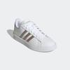 Sneaker ADIDAS SPORTSWEAR "GRAND COURT CLOUDFOAM LIFESTYLE COURT COMFORT", Gr. 37, weiß (cloud weiß, platin metallic, platin metallic), Synthetik, sportlich, Schuhe, Design auf den Spuren des adidas Superstar