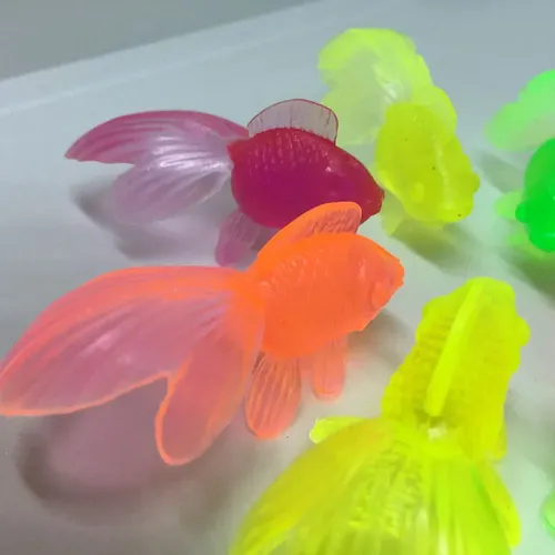 10 stücke Baby Bad Spielzeug Weiche Gummi Simulation Mini Goldfisch Kinder Spielzeug Wasser Spielen
