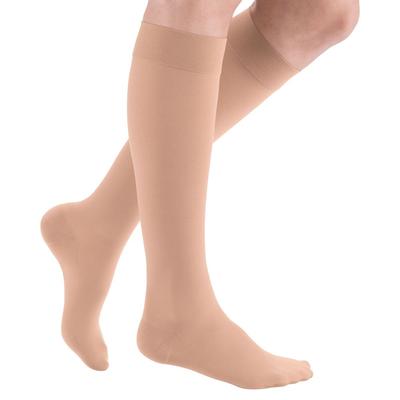 mediven plus Ccl2 AD Kompressionsstrümpfe kurz (34-38 cm) mit Trikotabschlussrand 1 St