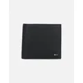 Men's BOSS Black Ray_8 cc Wallet 001 Black - Size: ONE size