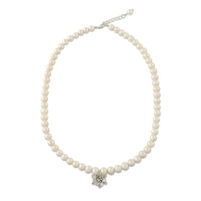 Romantic Lily,'Cultured Freshwater Pearl Strand with Karen Silver Pendant'