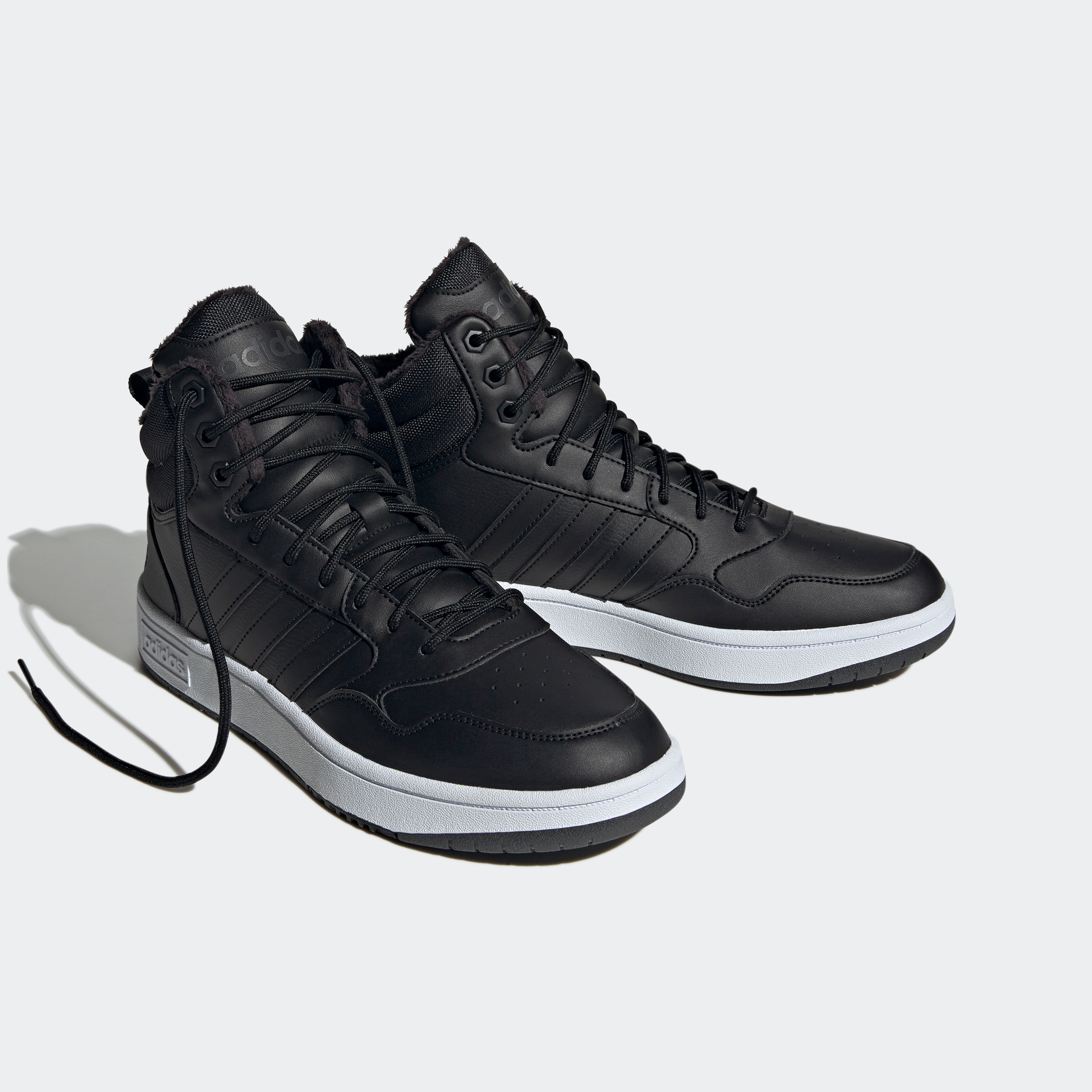 Sneaker ADIDAS SPORTSWEAR "HOOPS 3.0 MID LIFESTYLE BASKETBALL CLASSIC FUR LINING WINTERIZED", Herren, Gr. 45, schwarz-weiß (core schwarz, core schwarz, cloud weiß), Synthetik, Textil, Schuhe Sneaker