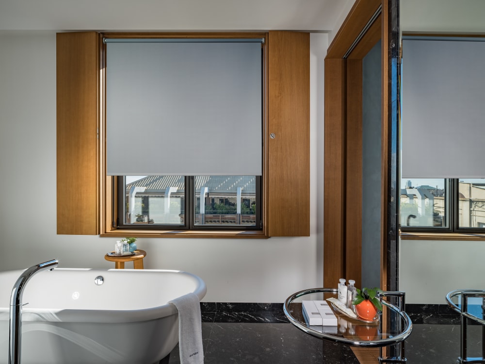 Store enrouleur occultant gris 95 x 190 cm