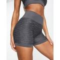 HIIT seamless booty short in textured charcoal-Grey