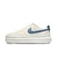 Nike Sportswear Damen Sneaker COURT VISION ALTA, wollweiss, Gr. 41EU