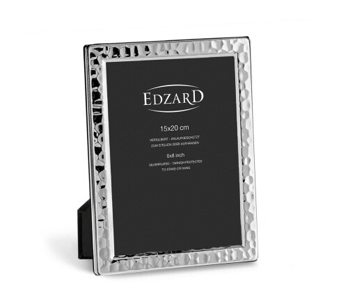 EDZARD Fotorahmen Pavia (15x20 cm), edel versilbert, anlaufgeschützt, gehämmert, 2 Aufhänger Image