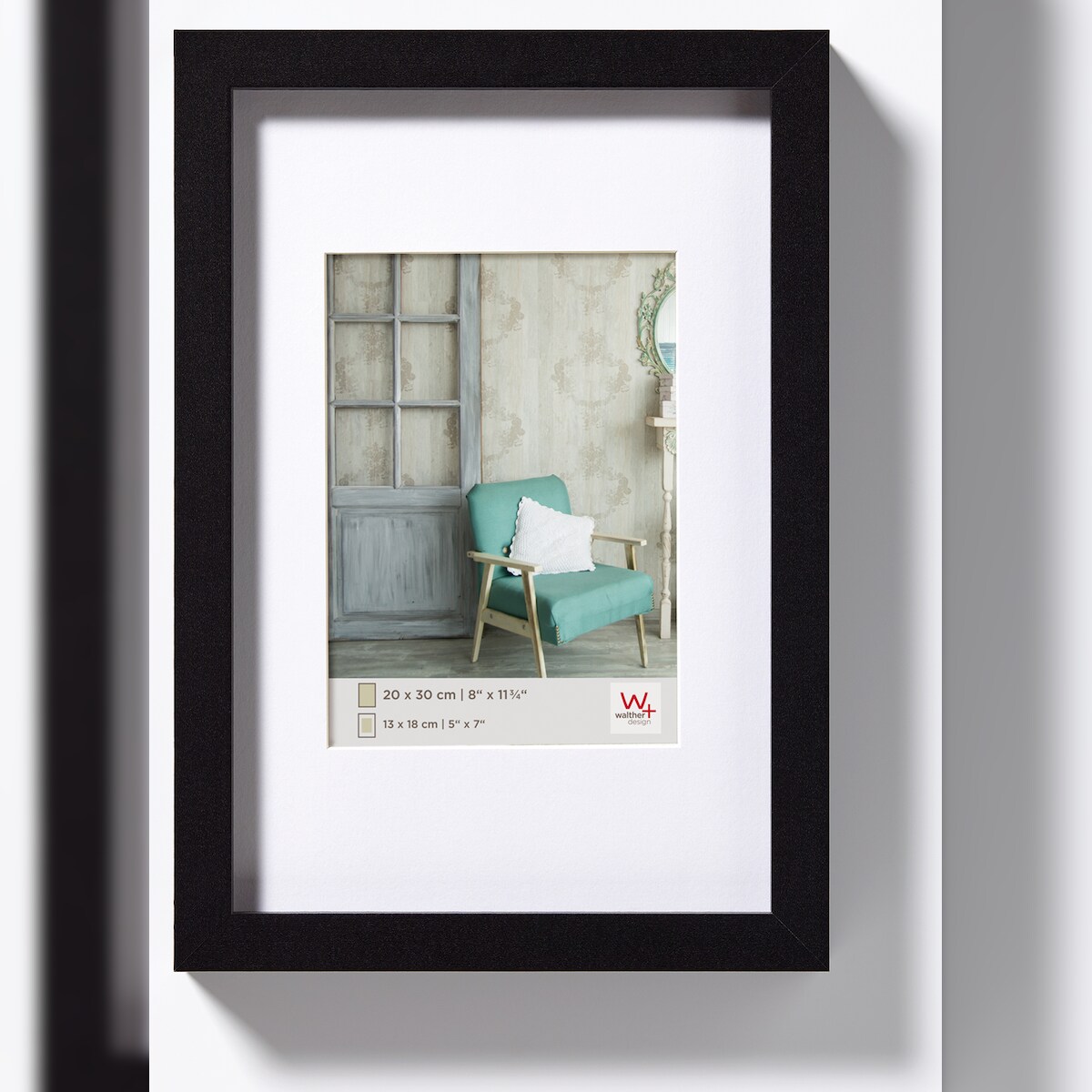 walther + design Stockholm Holz Bilderrahmen 30x45 cm SCHWARZ Image