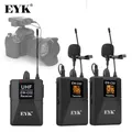 EYK EW-C02 30 Kanal UHF Wireless Dual Lavalier-mikrofon System 60m Palette für DSLR Kamera Telefon