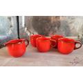 ROT - ORANGE! SET 4 Tassen und 1 Milchkanne in Rot-Orange, Fat Lava Glasur 70er Space Age Vintage,