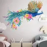 Gli adesivi murali con motivo floreale di pavone adornano la tua casa con una vibrante atmosfera