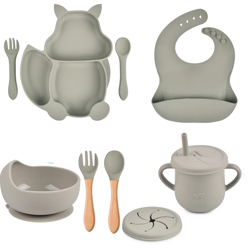 Set di stoviglie Piatti e ciotola Stoviglie in silicone per bambini Piatto per tazze/Vassoio Bavaglini Piatto in silicone antiscivolo per bambini per piatti per bambini