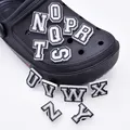 for Crocs Charms 1 pz accessori per scarpe in PVC per Crocs Charms lettera bianca nome Badge donna