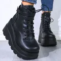 2023 nuova primavera autunno moda piattaforma stivali con zeppa caviglia donna stile Punk punta