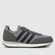 adidas run 60s 3.0 trainers in grey & black