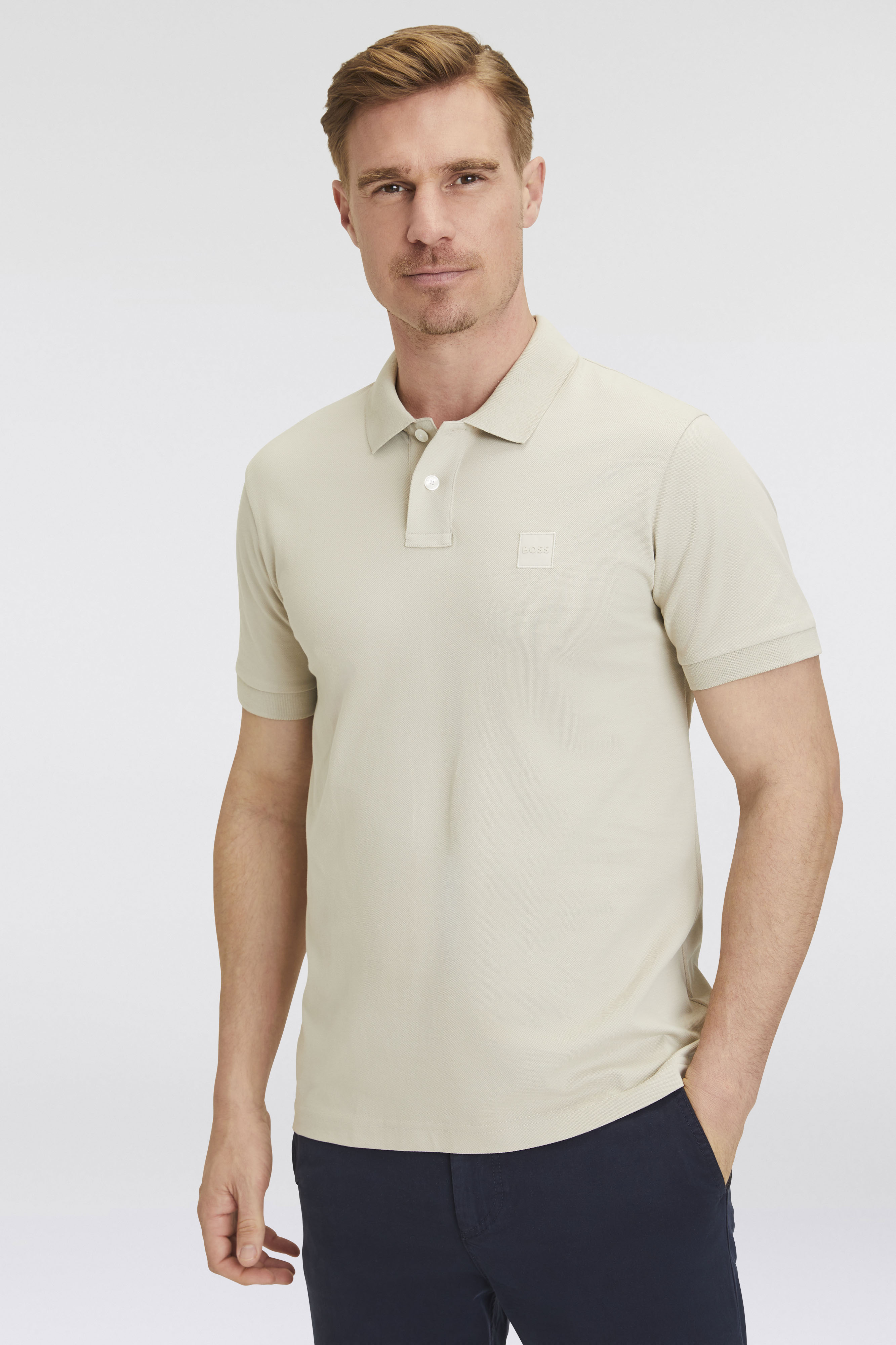 Poloshirt BOSS ORANGE "Passenger", Herren, Gr. M, beige (271 light beige), Jersey, Obermaterial: 95% Baumwolle, 5% Elasthan, unifarben, Basic hüftbedeckend, hoch geschlossener Ausschnitt, eng Bündchen, Shirts, mit Polokragen