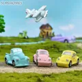 Serie di veicoli miniature aeroplani moto auto d'epoca camion autobus scarabei modelli di auto