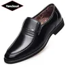 Anständige weiche Lederschuhe, Herrenschuhe, 2023, Herbst-Winter, Business-formelle Kleidungsschuhe mit Fell, warmer, eleganter Anzug, Büroschuhe