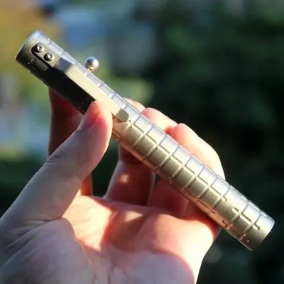 EDC Titanium Alloy Torch LED Flashlight Torch Pocket Light Outdoor Camping Light Use 14500 Lithium Battery