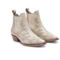 Free People Shoes | Free People Wayward Pointed Toe Western Boots | Color: Cream | Size: 9